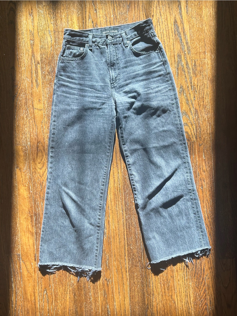 Aritzia Denim Forum The Farrah Hi-Rise Wide Leg Jeans Gray 24 Fairy Grunge